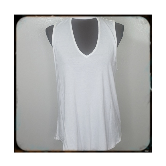 Express Tops - NWOT Express White Choker Style Tank